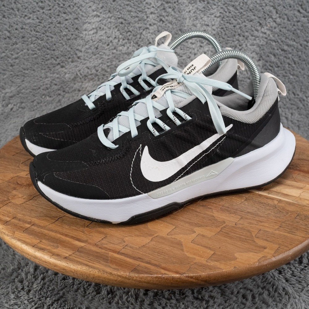 Size 8.5 - Women's Nike Juniper Trail 2 DM0821-006 Hiking Shoes - Picture 3 of 10